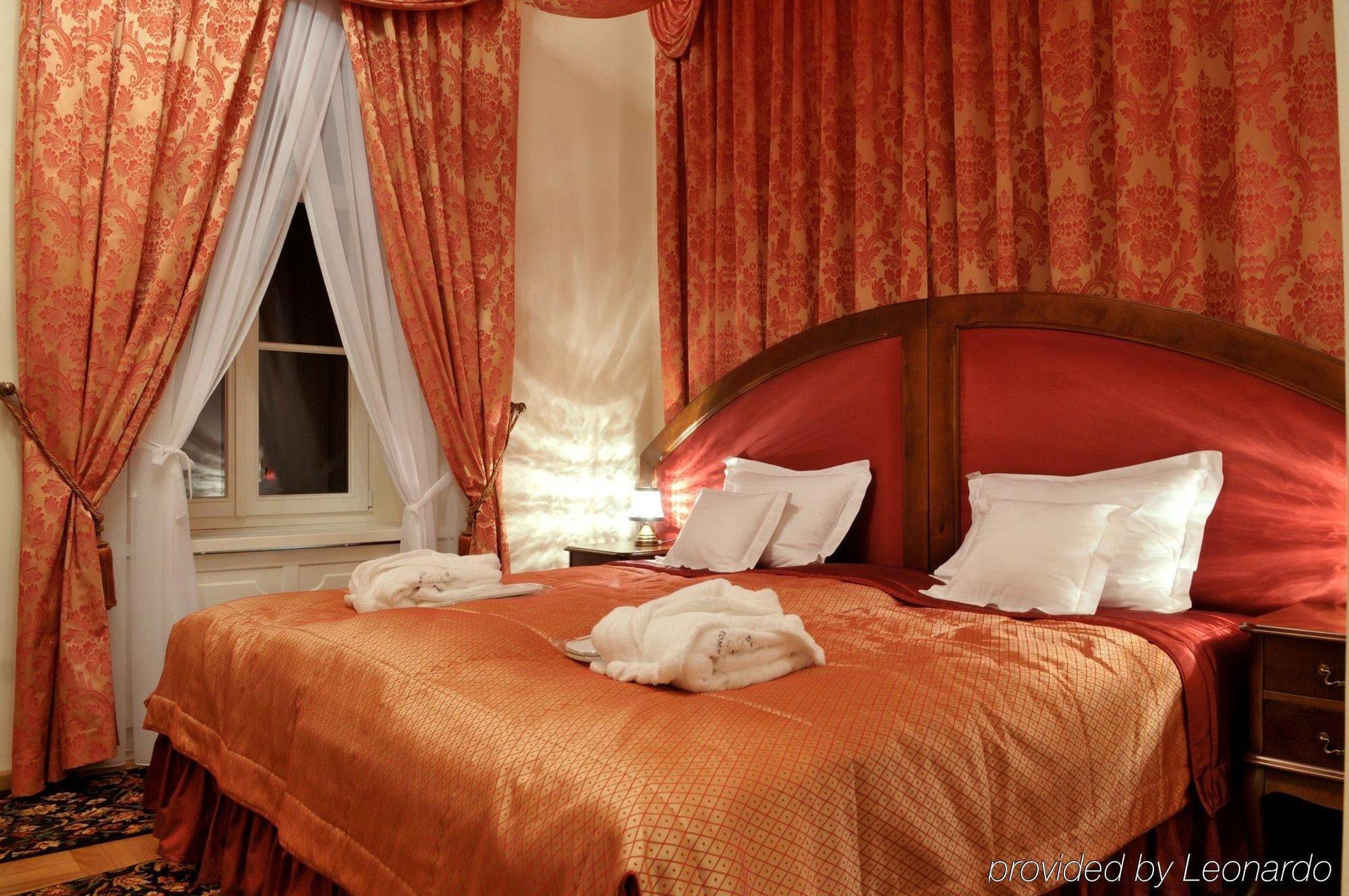 Dwor Kombornia Hotel&Spa Exteriér fotografie